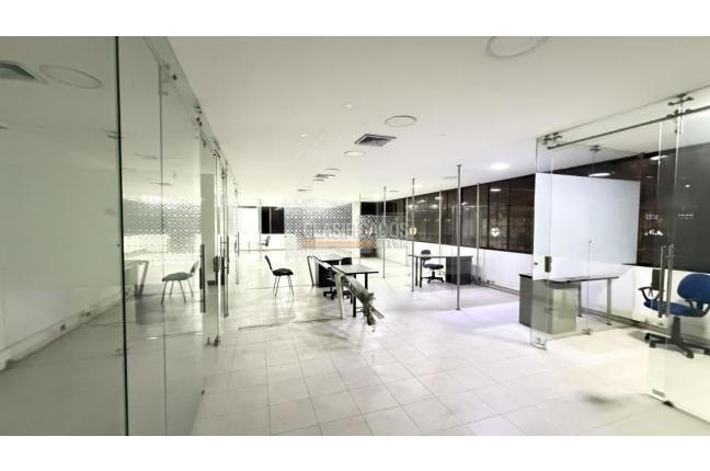 Locales y Bodegas, Alquiler, Flora Industrial - $80.000.000