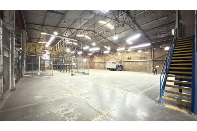 Locales y Bodegas, Alquiler, Flora Industrial - $80.000.000