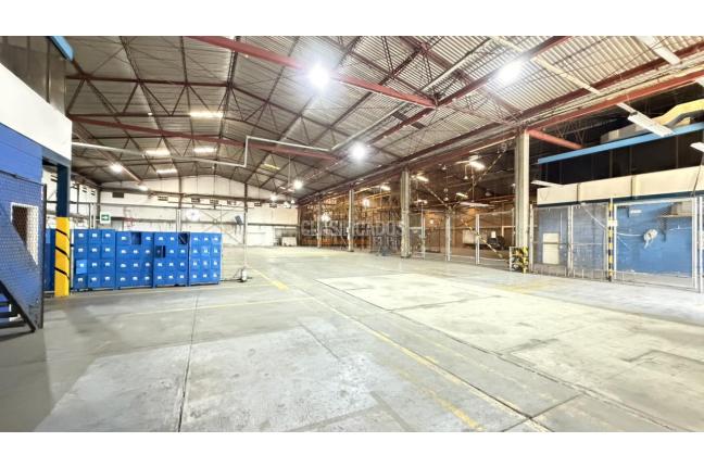 Locales y Bodegas, Alquiler en Flora Industrial
