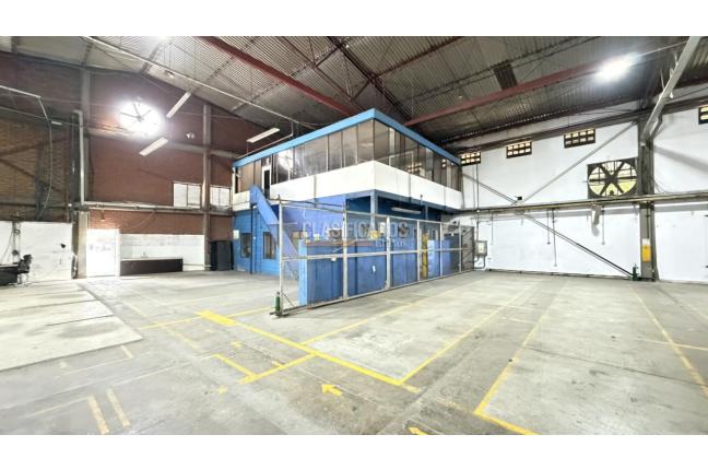 Locales y Bodegas, Alquiler, Flora Industrial - $80.000.000