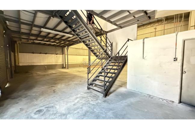 Locales y Bodegas, Alquiler, Acopi - $20.700.000
