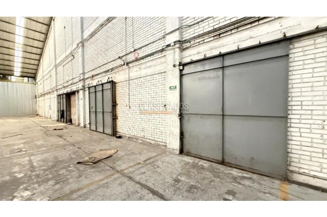 Locales y Bodegas, Alquiler, Salomia - $80.000.000