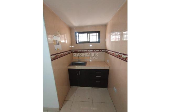 Apartamentos, Alquiler, Miraflores - $870.000