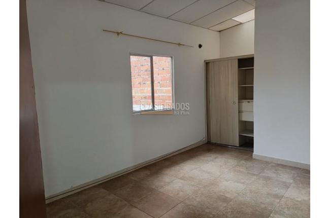 Apartamentos, Alquiler, Saavedra Galindo - $700.000