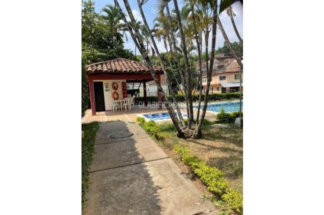 Apartamentos, Venta, Prados del Sur - $170.000.000