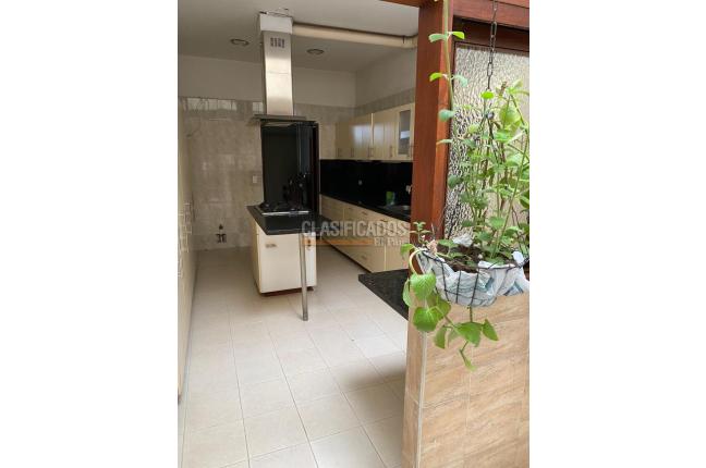 Casas, Venta en Santa Rita