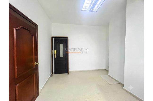 Locales y Bodegas, Alquiler, El Peñón - $5.200.000