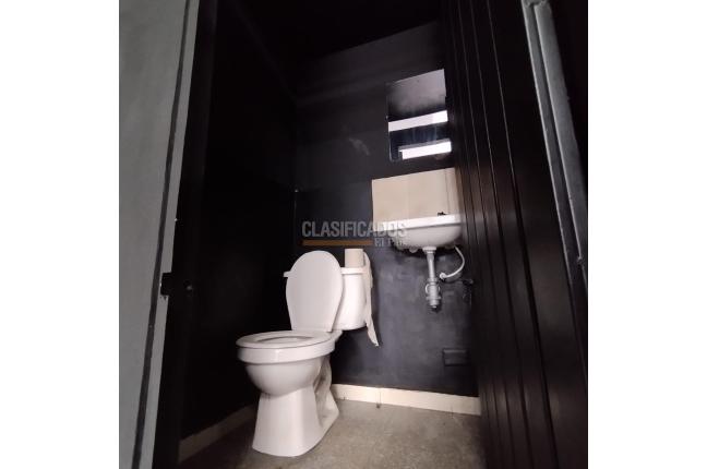 Locales y Bodegas, Alquiler, San Fernando - $1.800.000
