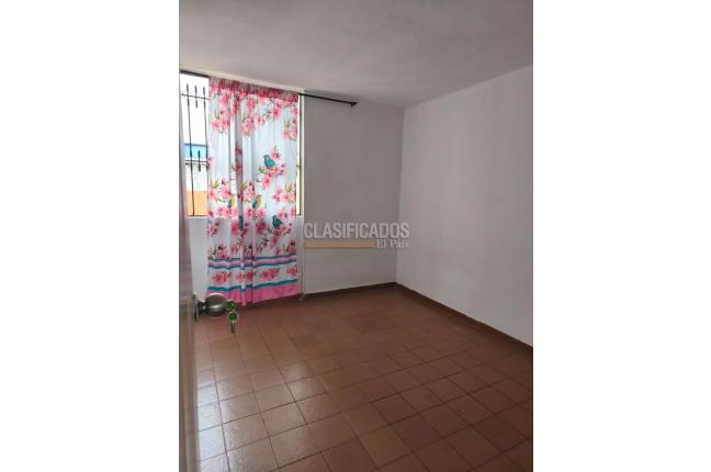 Apartamentos, Alquiler, Calimío - $650.000