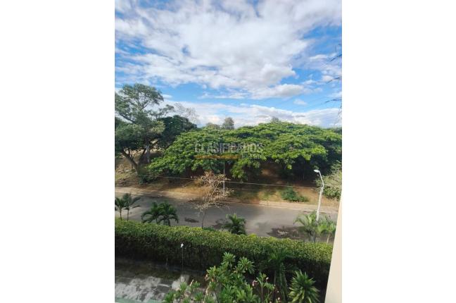 Apartamentos, Alquiler, Calimío - $650.000