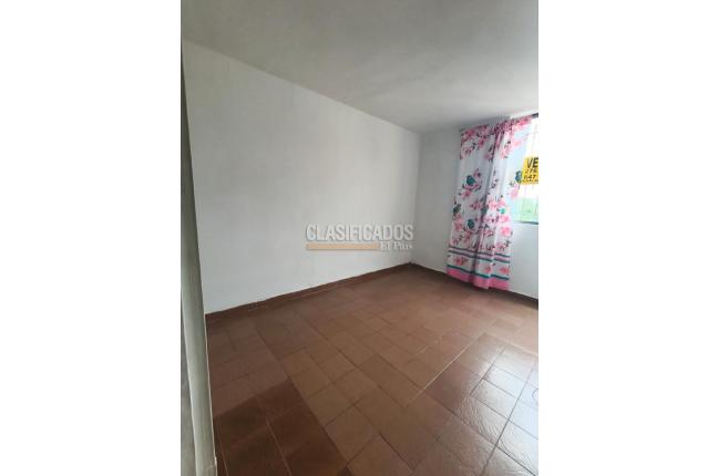 Apartamentos, Alquiler, Calimío - $650.000