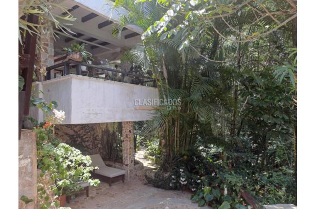 Casas, Alquiler, Dapa - $8.000.000