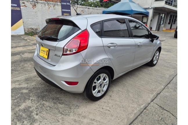 Ford Fiesta 2015 - $35.000.000