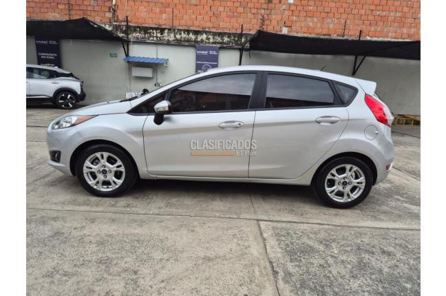 Ford Fiesta 2015 - $35.000.000