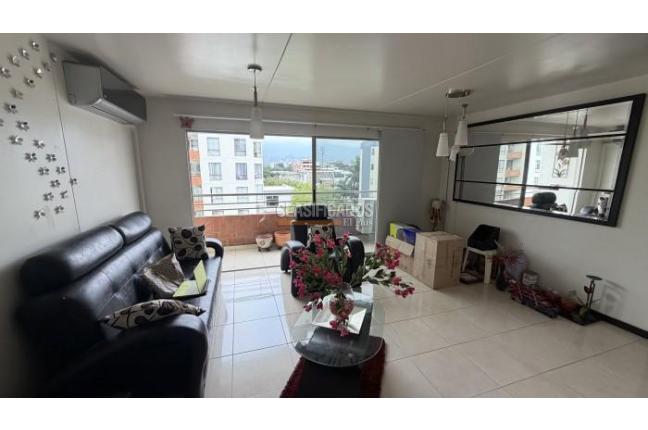 Apartamentos, Venta en Valle del Lili