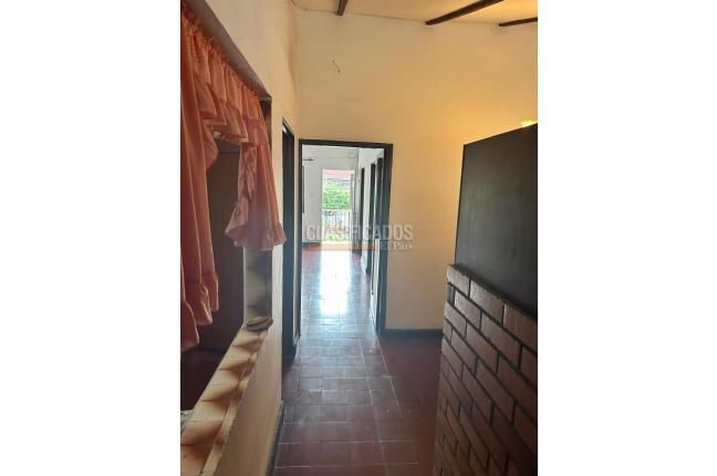 Apartamentos, Alquiler, Salomia