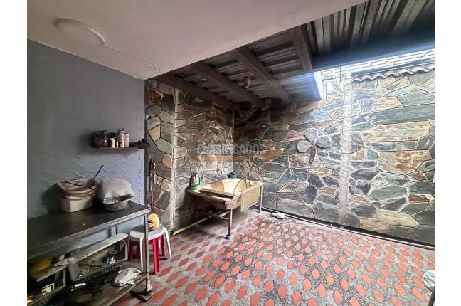 Casas, Venta en El Limonar