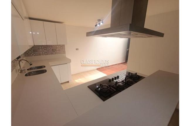Casas, Venta, Álamos - $605.000.000