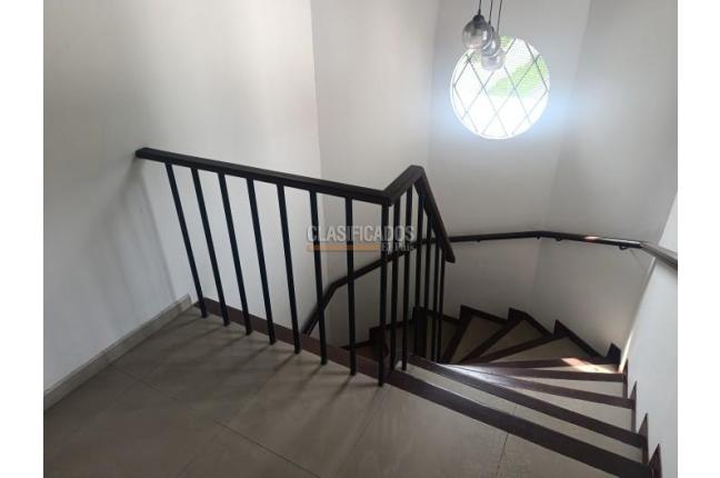 Casas, Venta, Álamos - $605.000.000