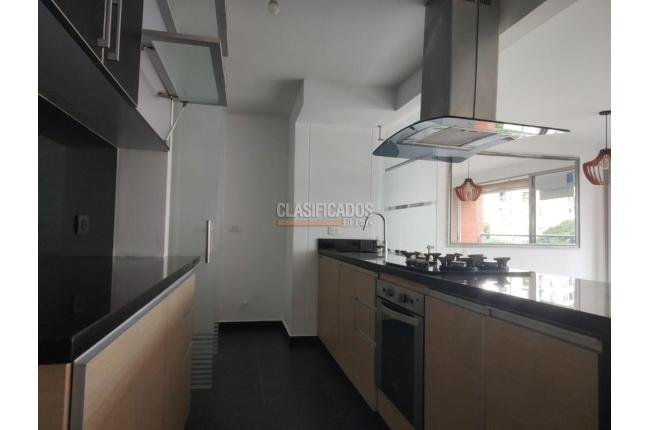 Apartamentos, Alquiler, Ciudad Jardín - $3.300.000