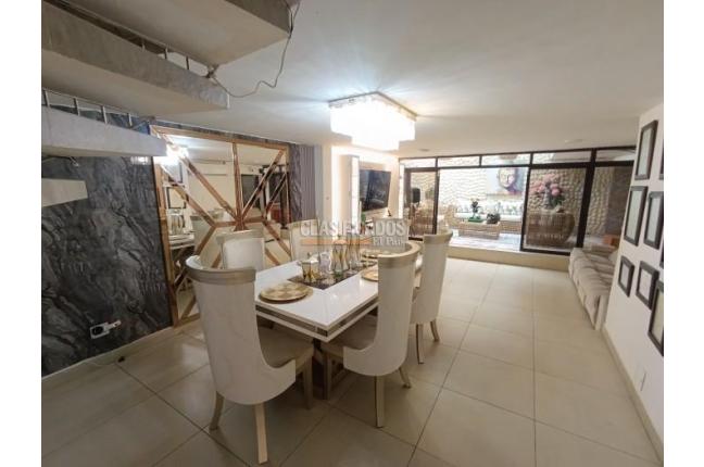 Casas, Venta, Prados del Norte - $680.000.000
