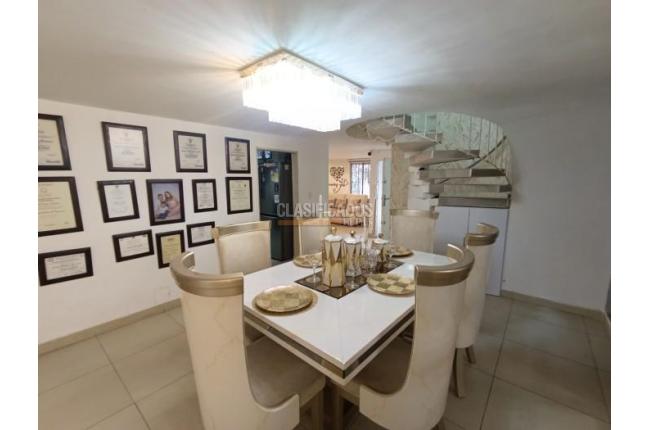 Casas, Venta, Prados del Norte - $680.000.000
