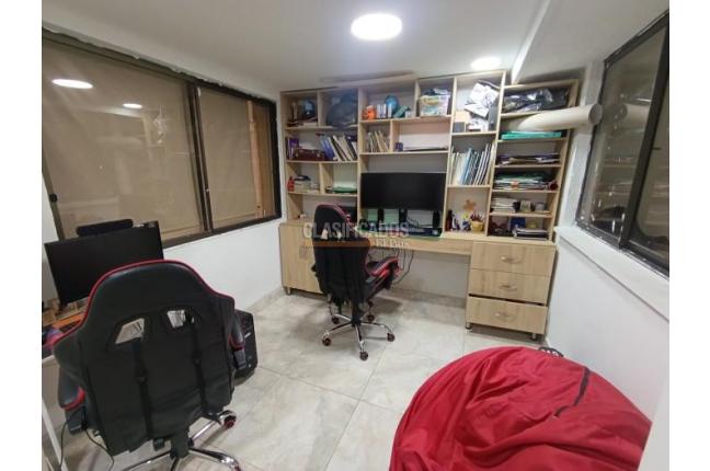Casas, Venta, Prados del Norte - $680.000.000