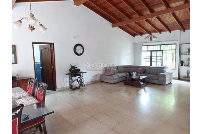 Casas, Venta, Prados del Norte - $730.000.000