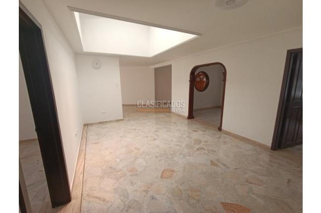 Casas, Venta, Prados del Norte - $750.000.000