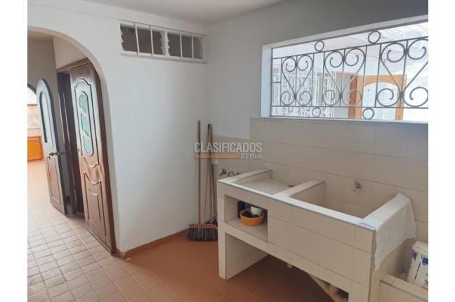Casas, Venta, Prados del Norte - $750.000.000