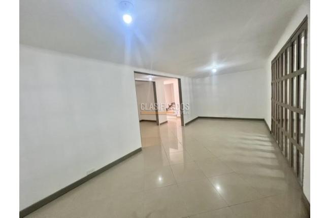 Casas, Venta, Álamos - $520.000.000