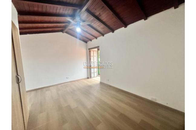 Casas, Venta, Álamos - $520.000.000