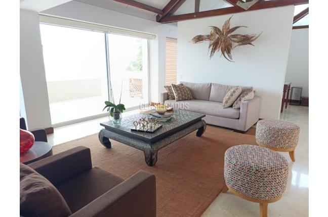 Casas, Venta, Yumbo - $3.500.000.000