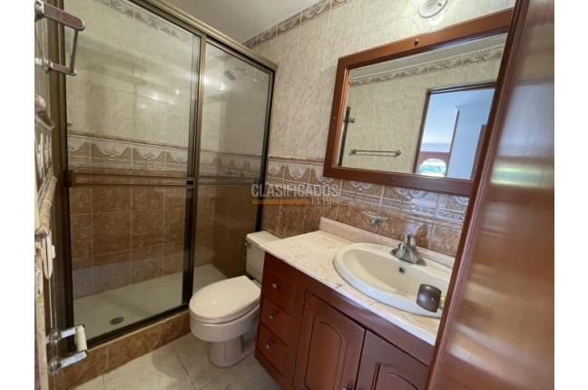 Apartamentos, Venta, La Flora - $450.000.000