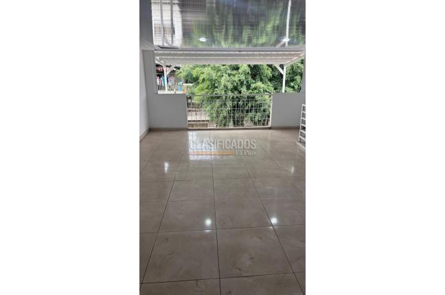 Apartamentos, Alquiler, Santa Elena - $1.150.000