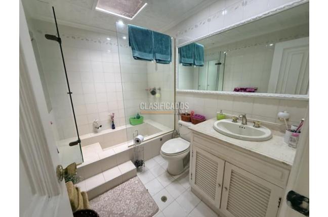 Casas, Venta, La Riverita - $3.200.000.000