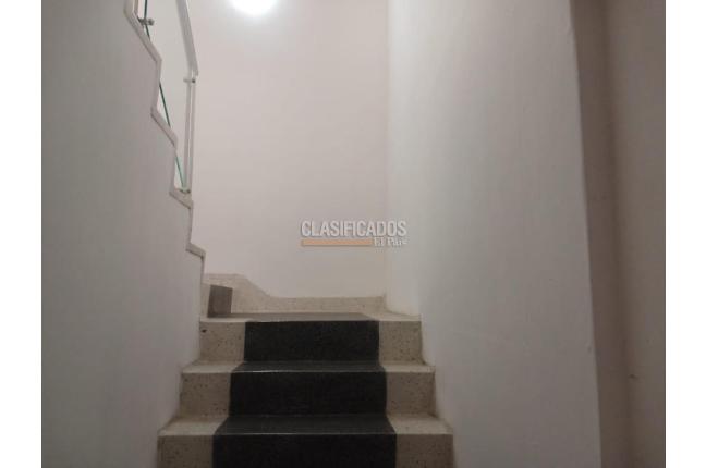 Oficinas y Consultorios, Alquiler, San Vicente - $4.500.000