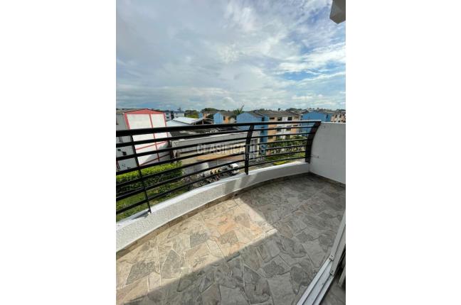 Apartamentos, Alquiler, El Troncal - $1.000.000