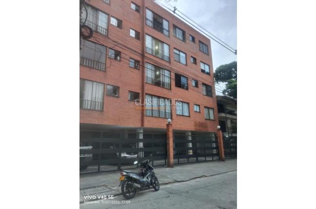 Apartaestudios, Alquiler en Prados del Norte