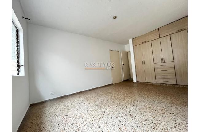 Apartamentos, Alquiler, Colseguros - $1.500.000