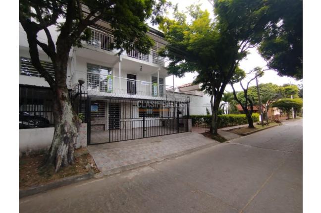 Casas, Alquiler, Prados del Norte - $2.300.000