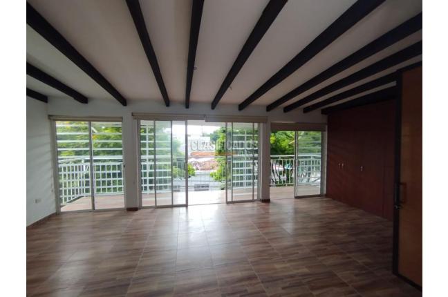 Casas, Alquiler, Prados del Norte - $2.300.000