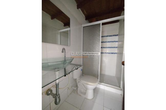 Casas, Alquiler, Prados del Norte - $2.300.000