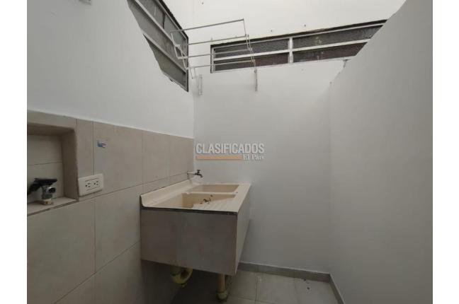 Casas, Alquiler, Prados del Norte - $2.300.000