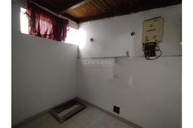 Casas, Alquiler, Prados del Norte - $2.300.000