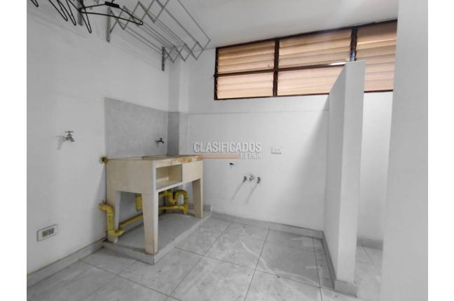 Apartamentos, Alquiler, Versalles - $2.200.000