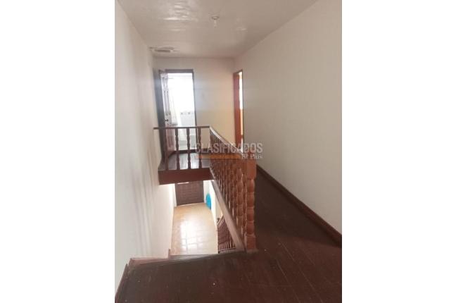 Casas, Alquiler, Bogotá - $2.450.000