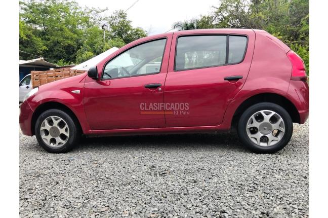 Renault Sandero 2016