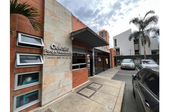 Casas, Alquiler en Ciudad Melendez
