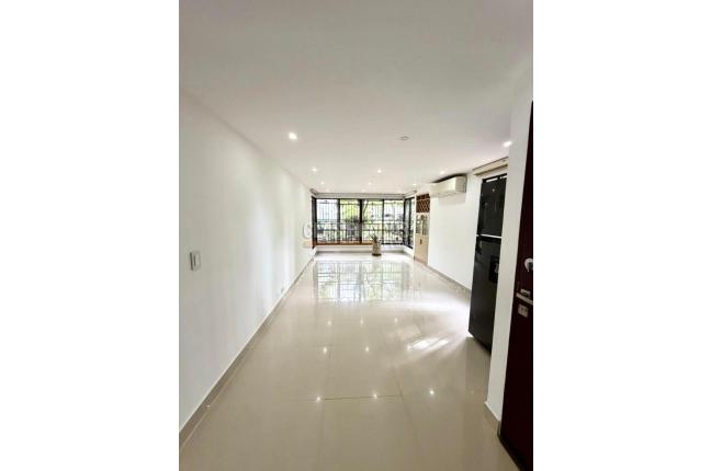 Apartamentos, Venta, Multicentro - $550.000.000